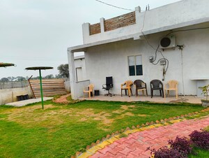 Plot Area in  Plot at Mant – for Sale