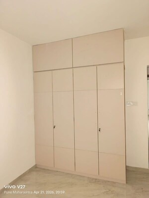Room in 3 BHK Apartment at Shubh Nirvana, Viman Nagar – for Rent