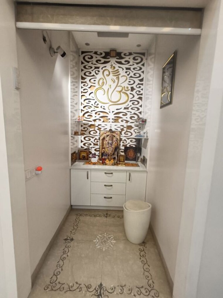 Bathroom, south city 1 4 Bedroom 3200 Sq.Ft. Builder Floor In South City 1 Gurgaon 10380066