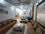 4 BHK + Servant Room 3200 Sq.Ft. Builder Floor in South City 1