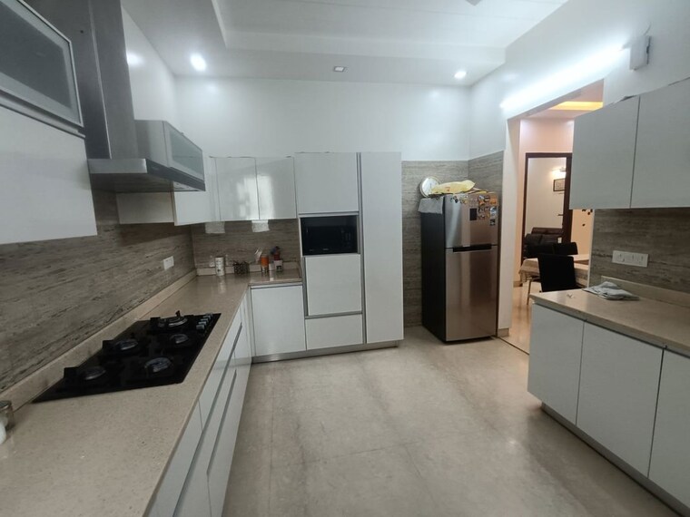Kitchen, south city 1 4 Bedroom 3200 Sq.Ft. Builder Floor In South City 1 Gurgaon 10380066