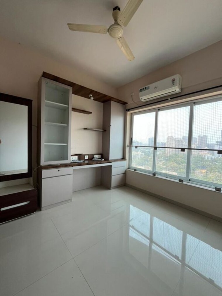Kitchen, romell-aether 3 Bedroom 1250 Sq.Ft. Apartment In Goregaon East Mumbai 10380069