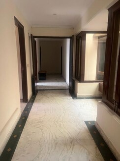 5 BHK + Study Room,Extra Room,Store Room Independent House For Sale in Sector 50