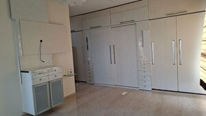 Building Lobby in 4 BHK Apartment at Oberoi Sky Gardens, Andheri West – for Rent