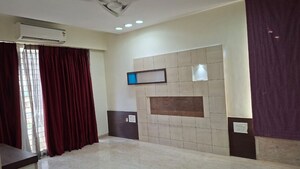 Bedroom in 4 BHK Apartment at Oberoi Sky Gardens, Andheri West – for Rent