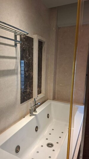 Master Bedroom in 4 BHK Apartment at Oberoi Sky Gardens, Andheri West – for Rent