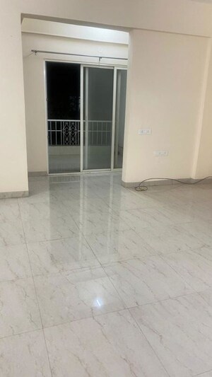 Room in 2 BHK Apartment at Phadnis Sahil Serene, Baner – for Rent