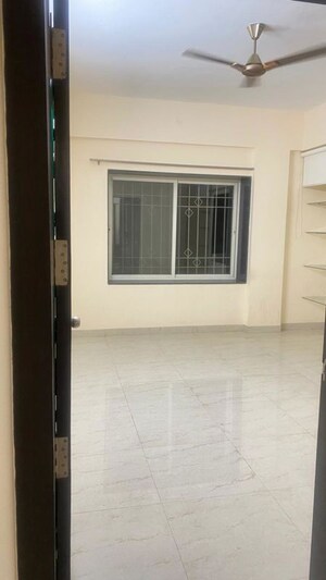 Room in 2 BHK Apartment at Phadnis Sahil Serene, Baner – for Rent