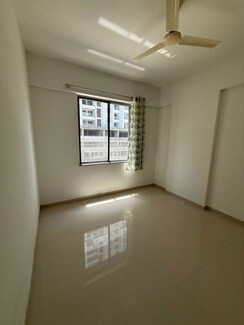 2 BHK Apartment For Rent in Regency Astra