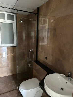 Bathroom in 3.5 BHK Apartment at Kalpataru Jade Residences, Baner – for Rent
