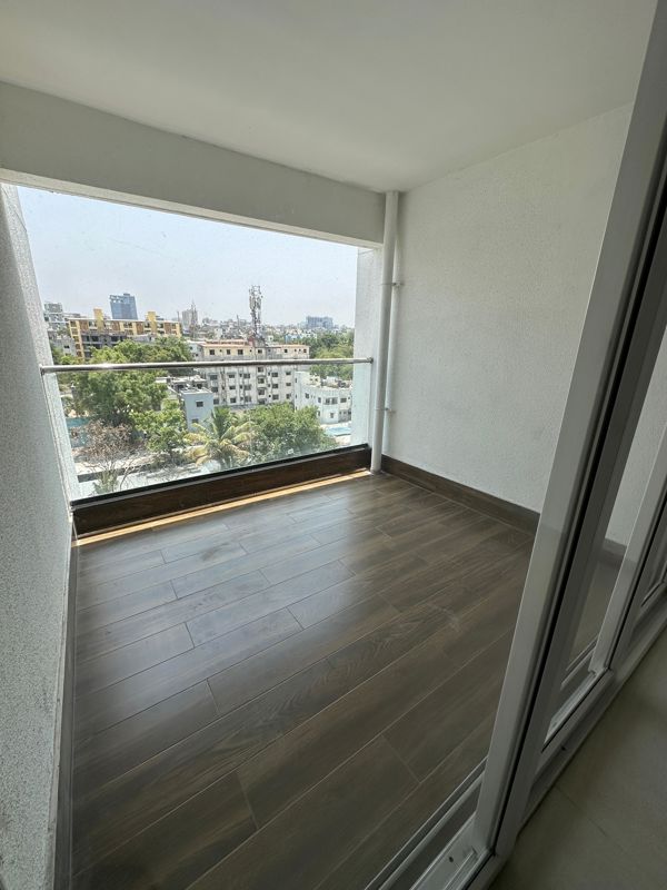 3.5 BHK + Pooja Room 1500 Sq.Ft. Apartment in Kalpataru Jade Residences