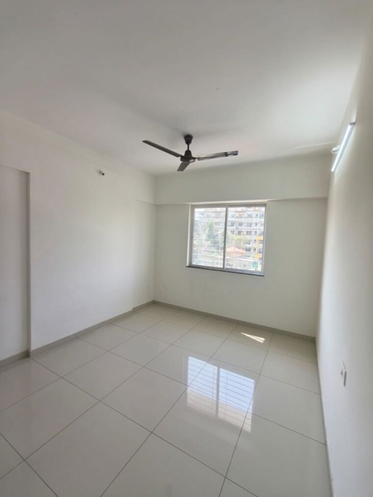 Bathroom, kalpataru-jade-residences 3.5 Bedroom 1500 Sq.Ft. Apartment In Baner Pune 10380119