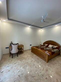 6+ BHK + Servant Room,Extra Room,Store Room Villa For Sale in Sector 50