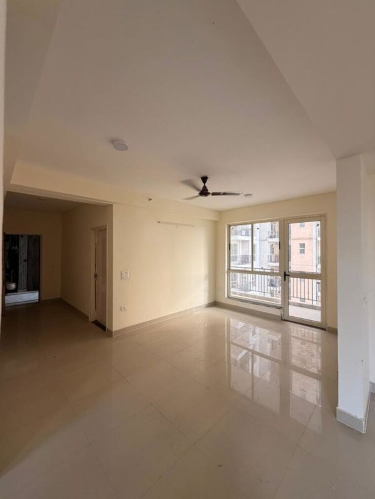 Room, imperia-esfera 4 Bedroom 2600 Sq.Ft. Apartment In Sector 37c Gurgaon 10380149