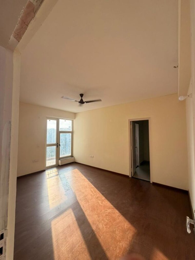 Room, imperia-esfera 4 Bedroom 2600 Sq.Ft. Apartment In Sector 37c Gurgaon 10380149