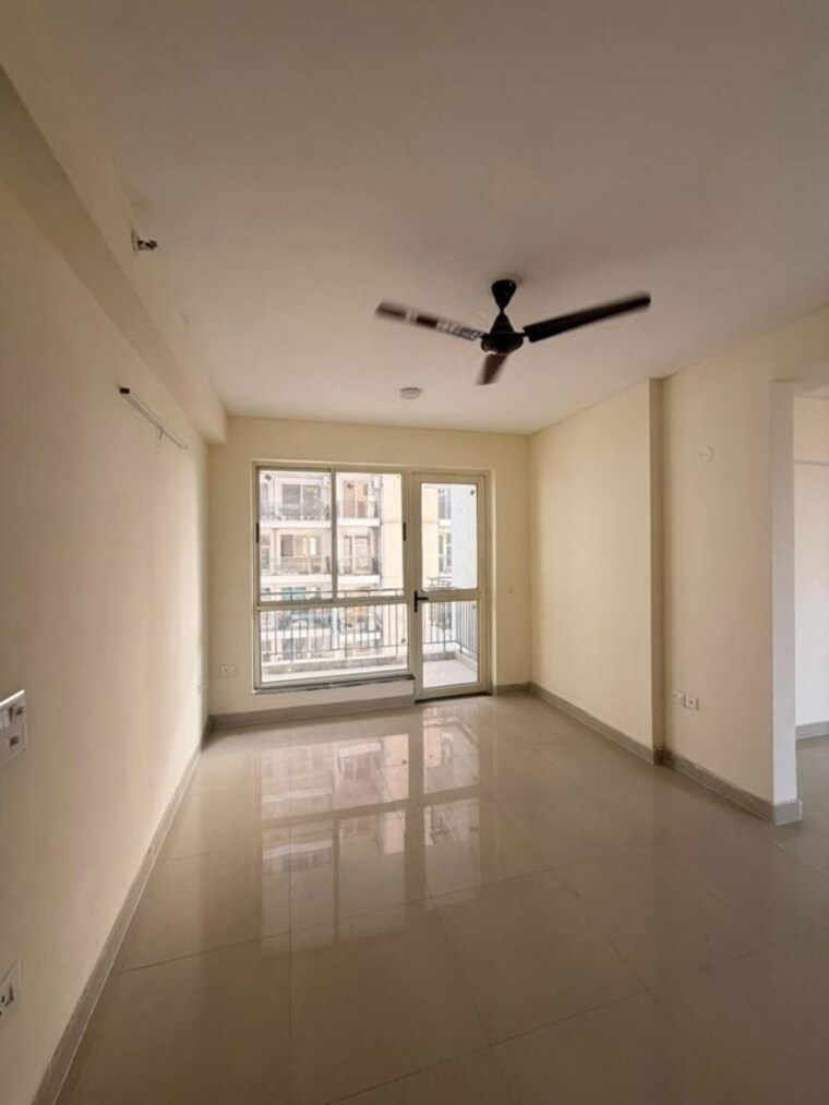 Living Room, imperia-esfera 4 Bedroom 2600 Sq.Ft. Apartment In Sector 37c Gurgaon 10380149