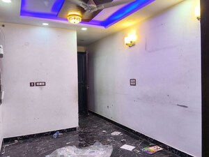Room in 2 BHK Builder Floor at Chattarpur – for Rent