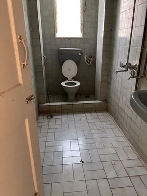 Bathroom in 2.5 BHK Independent House at Sindh Society, Aundh – for Rent