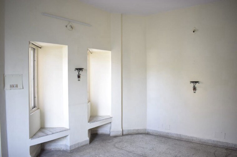 Room, sindh-society 2.5 Bedroom 1200 Sq.Ft. Independent House In Aundh Pune 10380132