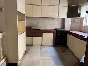 Kitchen in 2.5 BHK Independent House at Sindh Society, Aundh – for Rent