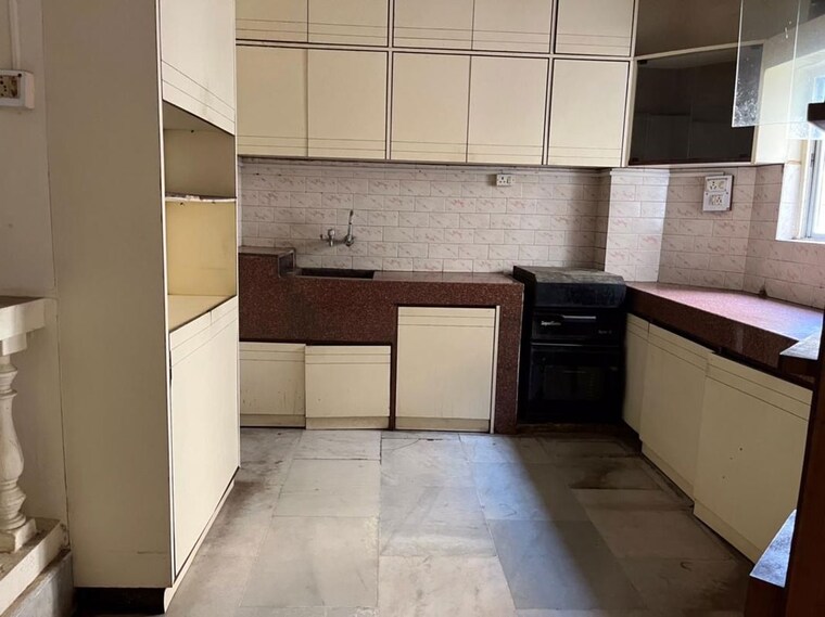 Kitchen, sindh-society 2.5 Bedroom 1200 Sq.Ft. Independent House In Aundh Pune 10380132
