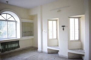 Building Lobby in 2.5 BHK Independent House at Sindh Society, Aundh – for Rent