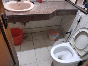 Bathroom in 6+ BHK Villa at Sector 50 – for Sale