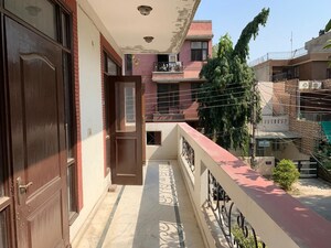 2 BHK Builder Floor For Rent in Dlf Phase ii