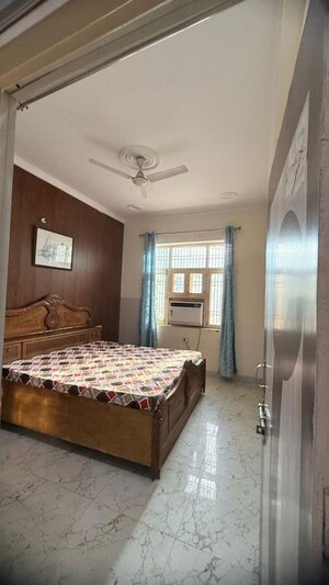 Bedroom in 2 BHK Builder Floor at Ashok Vihar Sector 3, Sector 3 – for Rent
