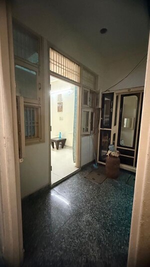 Room in 2 BHK Builder Floor at Ashok Vihar Sector 3, Sector 3 – for Rent