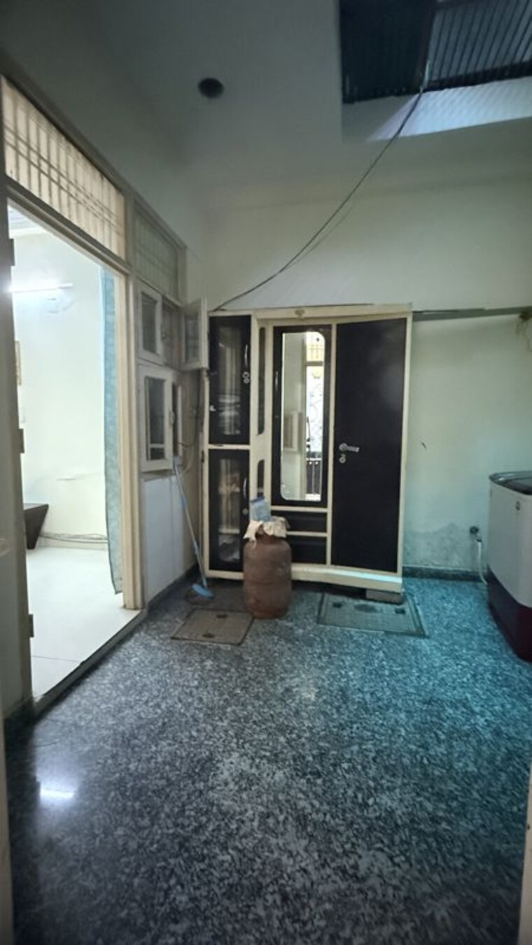 Living Room, ashok-vihar-sector-3 2 Bedroom 1280 Sq.Ft. Builder Floor In Sector 3 Gurgaon 10356996