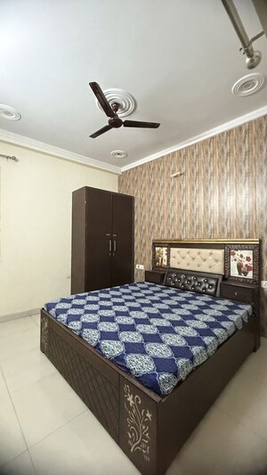 Bedroom in 2 BHK Builder Floor at Ashok Vihar Sector 3, Sector 3 – for Rent