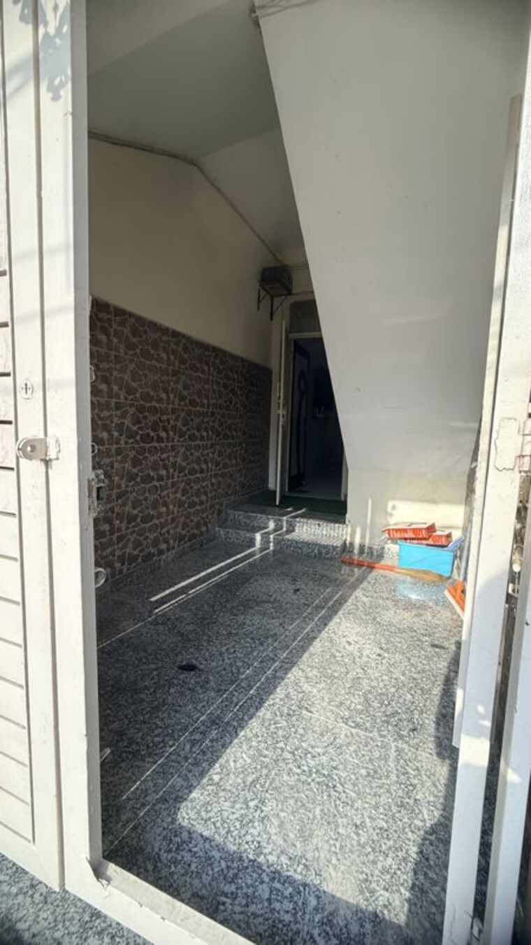Balcony, ashok-vihar-sector-3 2 Bedroom 1280 Sq.Ft. Builder Floor In Sector 3 Gurgaon 10356996