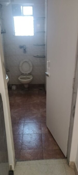 Bathroom in 2 BHK Apartment at Silver Arch Apartments, Andheri West – for Rent