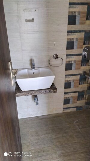 Bathroom in 2 BHK Apartment at Silver Arch Apartments, Andheri West – for Rent