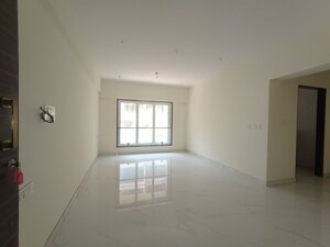 Room in 3 BHK Apartment at Uttam CHS Chembur, Chembur – for Sale