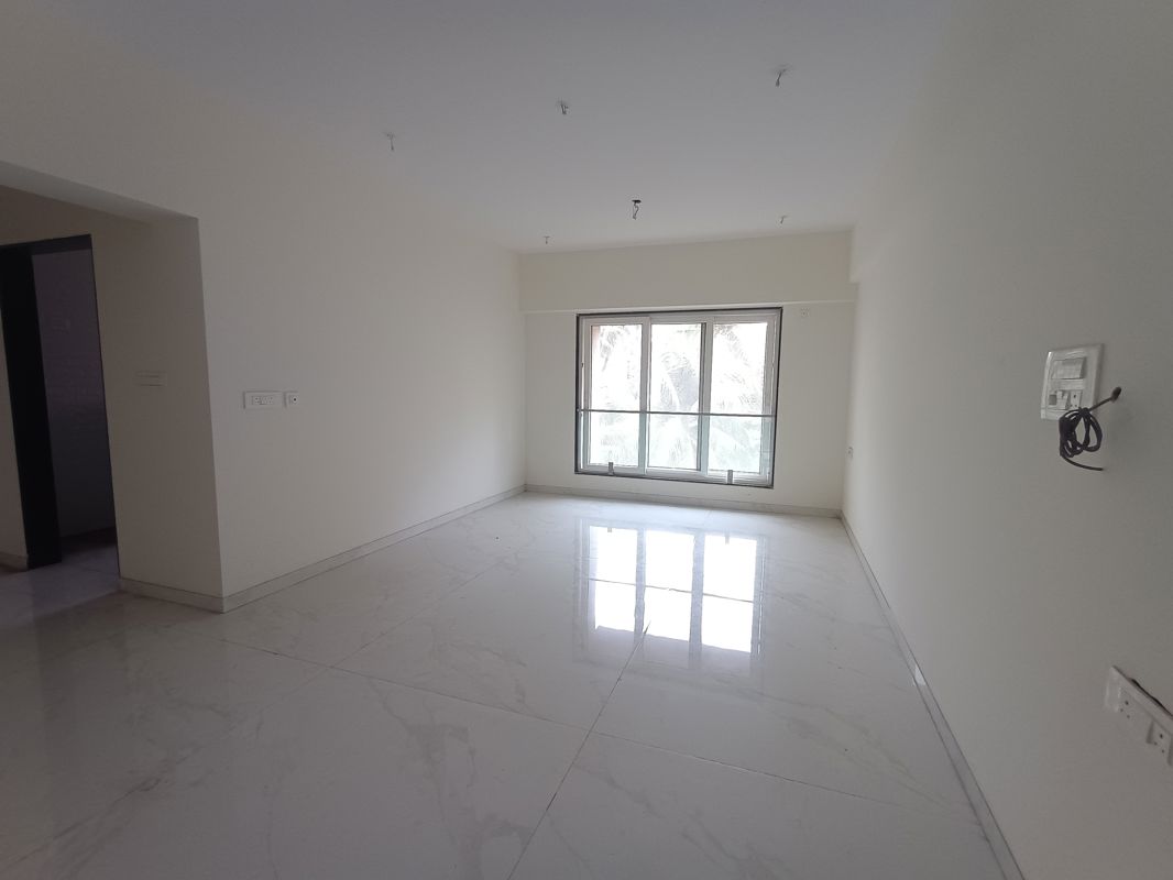3 BHK + Servant Room 1500 Sq.Ft. Apartment in Uttam CHS Chembur