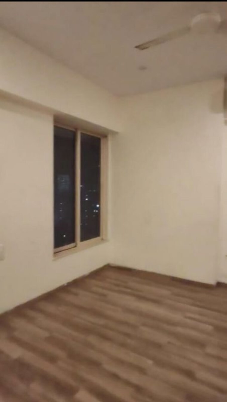 Room, kandivali east 2 Bedroom 880 Sq.Ft. Apartment In Kandivali East Mumbai 10380258