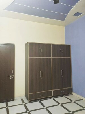 Furnished Amenities in 5 BHK Independent House at Jeevan Vihar – for Sale
