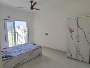 Room in 2.5 BHK Apartment at Lotus Sky Garden, Malad West – for Rent