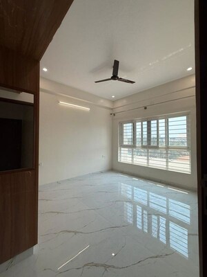 Room in 2 BHK Apartment at Prestige Finsbury Park Hyde, Bagaluru – for Rent