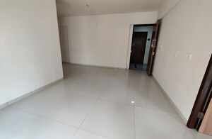 Room in 2 BHK Apartment at Godrej Tranquil, Kandivali East – for Rent