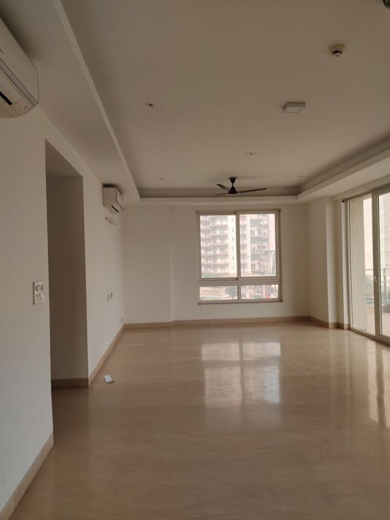 Room, puri-diplomatic-greens-phase-i 4 Bedroom 2950 Sq.Ft. Apartment In Sector 111 Gurgaon 10380282