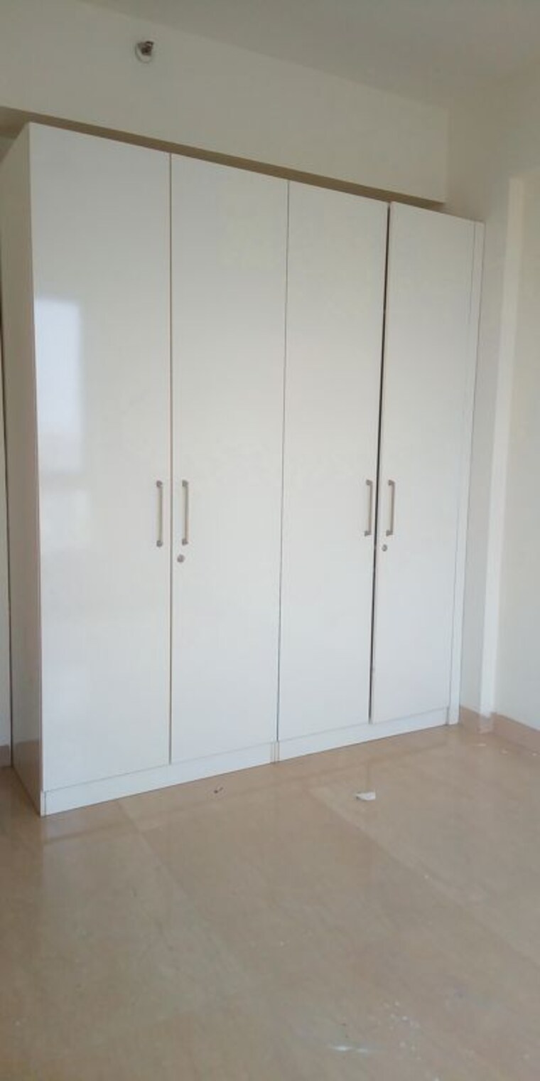 Room, puri-diplomatic-greens-phase-i 4 Bedroom 2950 Sq.Ft. Apartment In Sector 111 Gurgaon 10380282