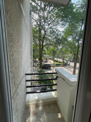 Balcony in 2 BHK Builder Floor at South City 2 – for Rent