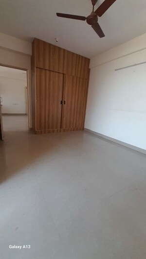 Room in 2 BHK Apartment at Lotus Homz, Sector 111 – for Rent
