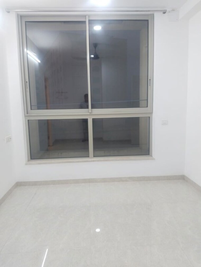 Room, hiranandani-estate-solitaire-c 1 Bedroom 404 Sq.Ft. Apartment In Ghodbunder Road Thane 10380331
