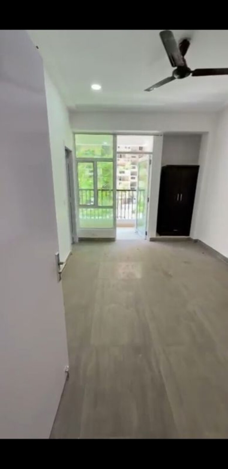 Room, gaur-city-2-12th-avenue 2 Bedroom 1055 Sq.Ft. Apartment In Sector 16c Greater Noida Greater Noida 10380329