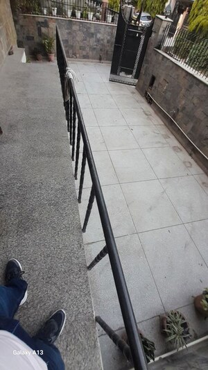 Balcony in 3 BHK Builder Floor at Moulahera – for Rent