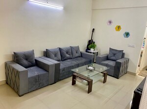 Team Area in 3 BHK Builder Floor at Ansal Plaza Gurgaon, Palam Vihar – for Rent